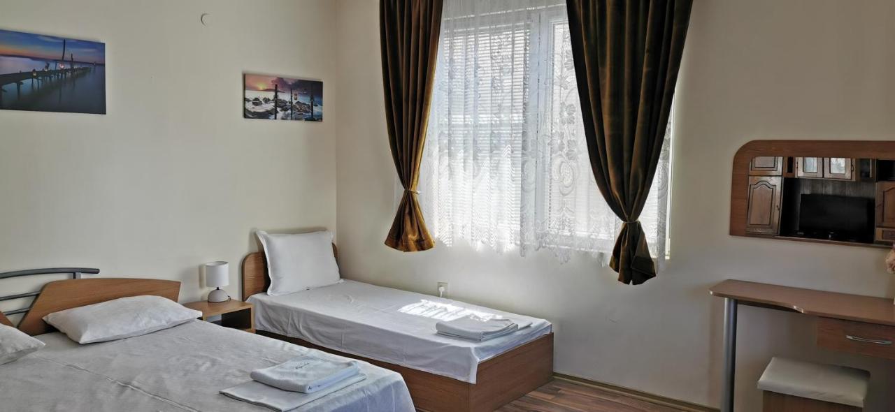 Къща За Гости The Sunny Corner Sozopol Buitenkant foto